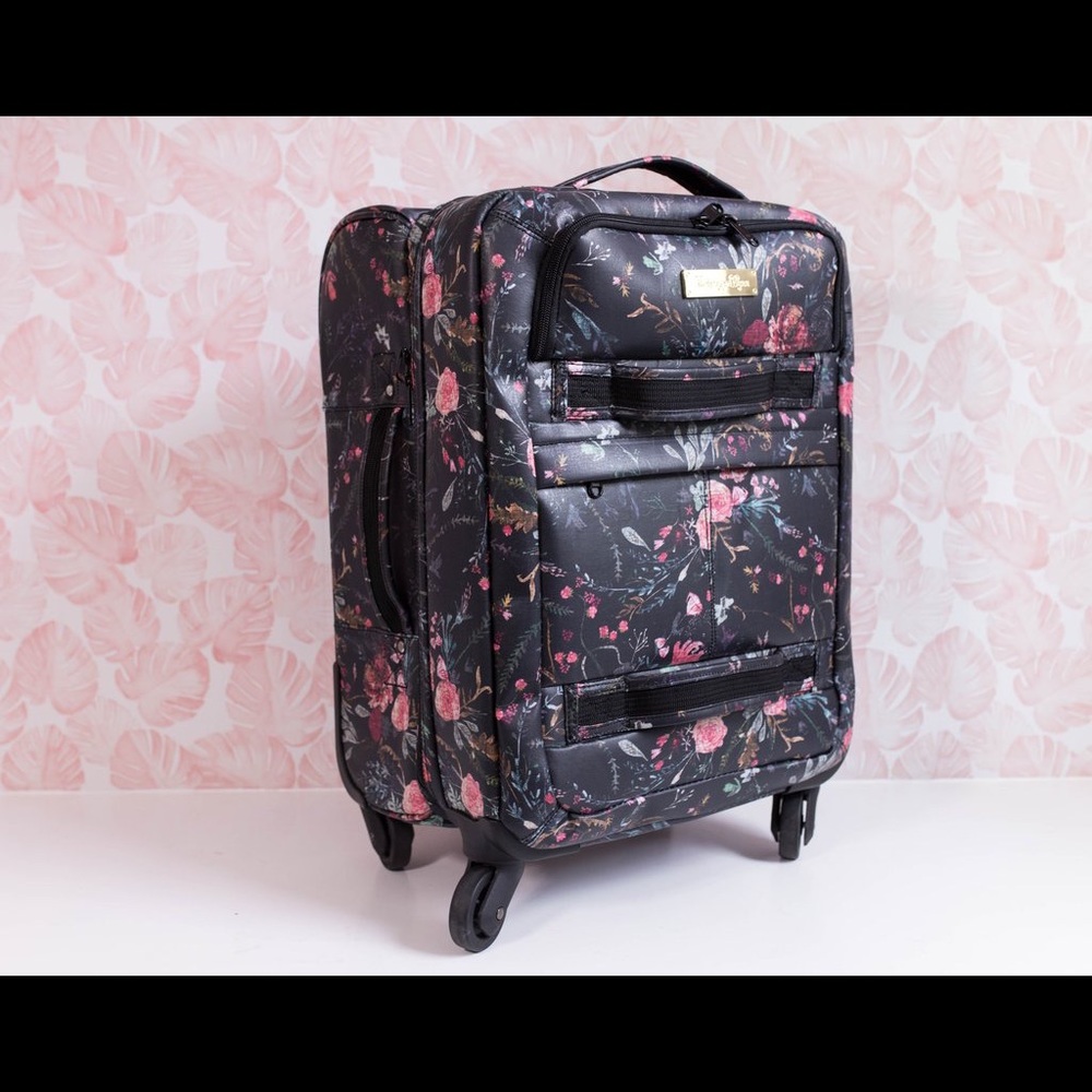 House of Flynn Black Fable Rolling Case